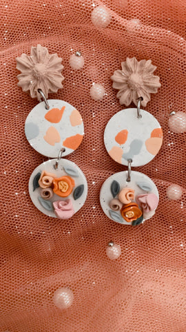 Mía Earrings